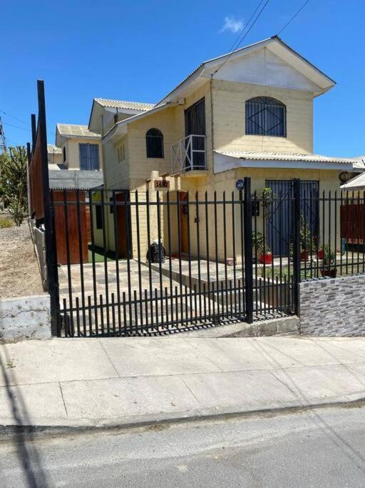 Amplio Y Agradable Espacio Familiar Vacaciones Casa de férias Coquimbo